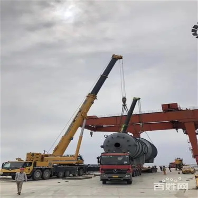 黄骅如何选择好的吊车出租进行设备吊装